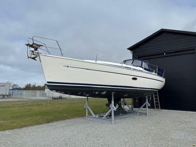 Bavaria 36 Cruiser 2 Cabins