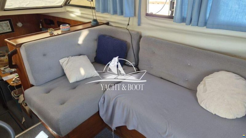 Fairline Corniche