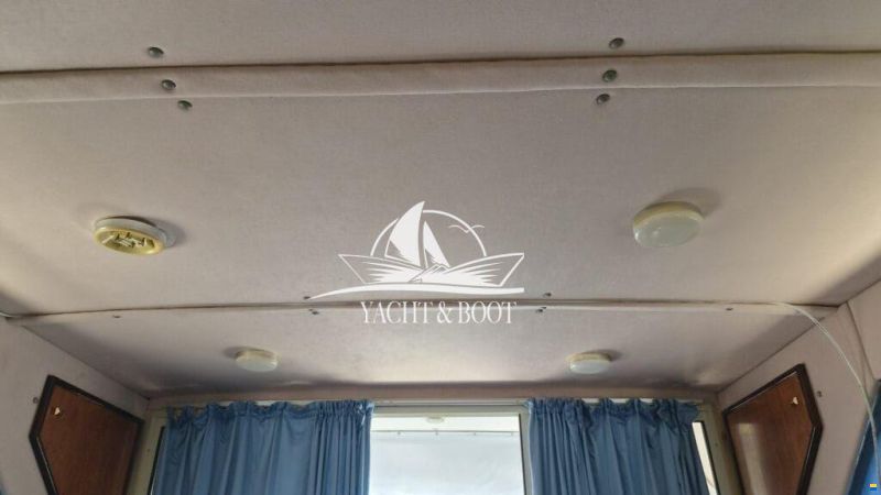 Fairline Corniche