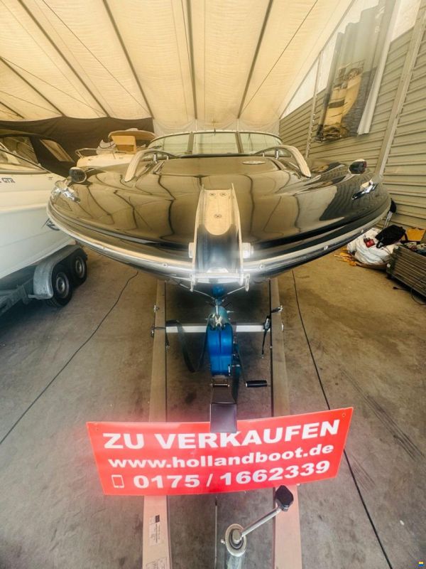 Sea Ray 240 SSE SunSport Black Beaty Sondermodel