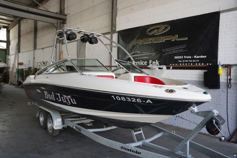 Sea Ray 205