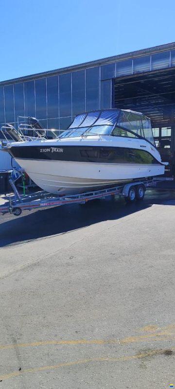 Quicksilver 805 ACTIV CRUISER