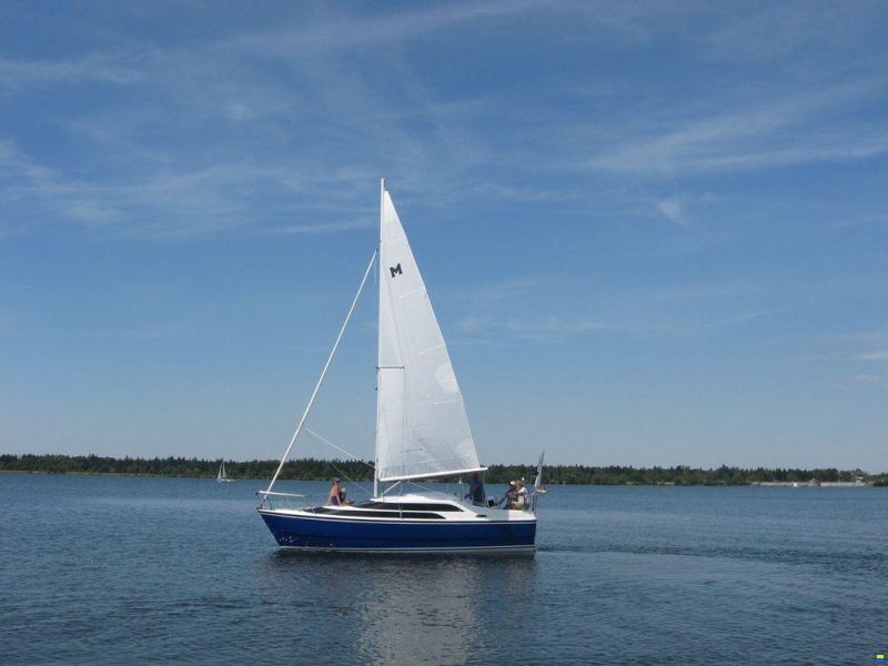 MacGregor 26M