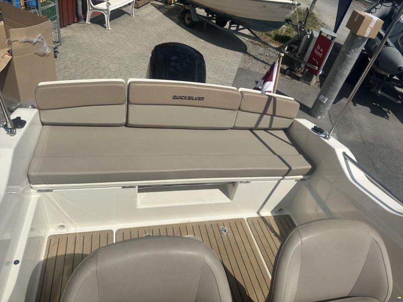 Quicksilver Inflatables Cabin