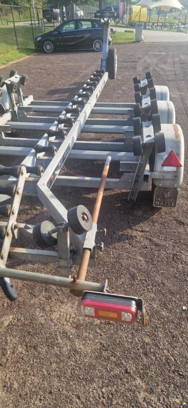 RIBA TRAILERS 3500