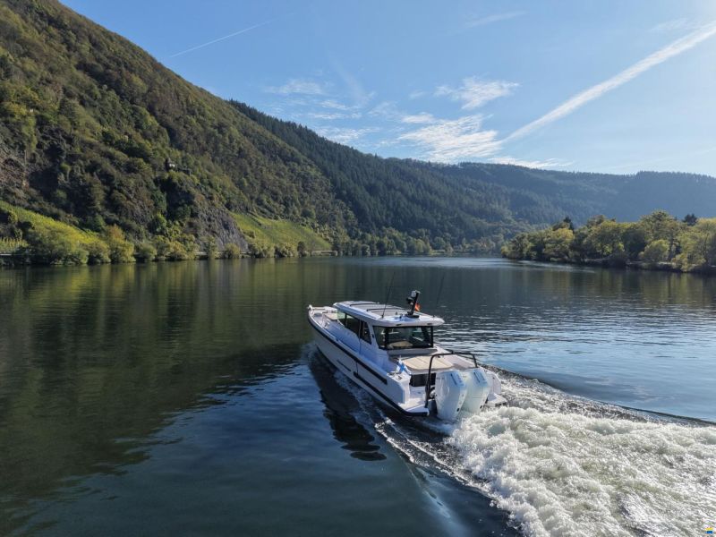 Axopar 38 XC Cross Cabin