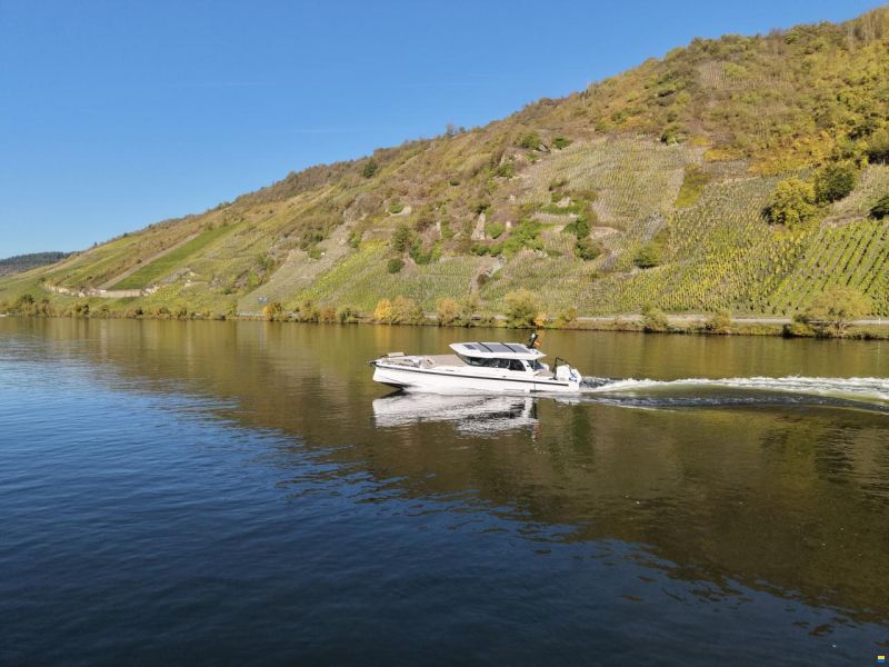 Axopar 38 XC Cross Cabin