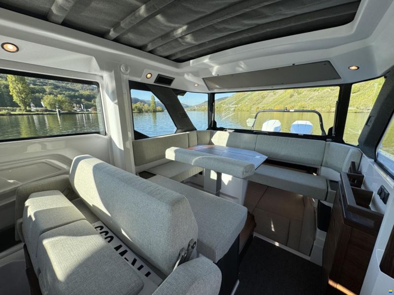 Axopar 38 XC Cross Cabin