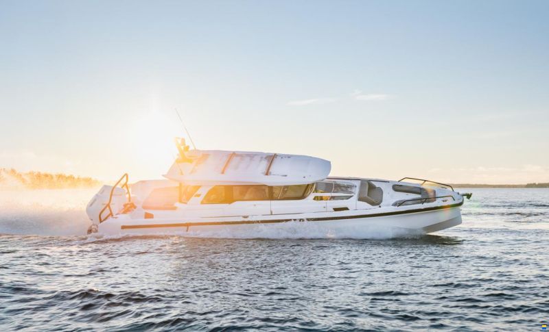 Axopar 38 Cross Cabin
