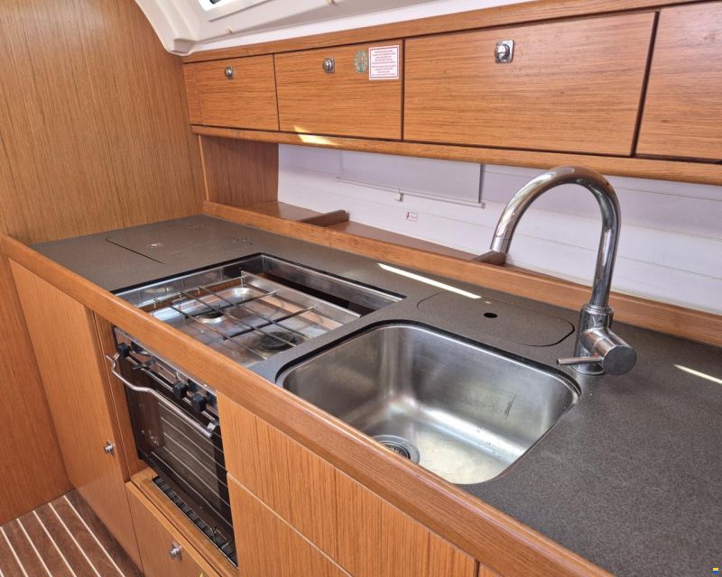 Bavaria Cruiser 41