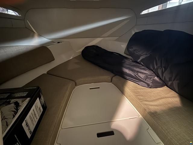 Bayliner VR5 Cuddy IB