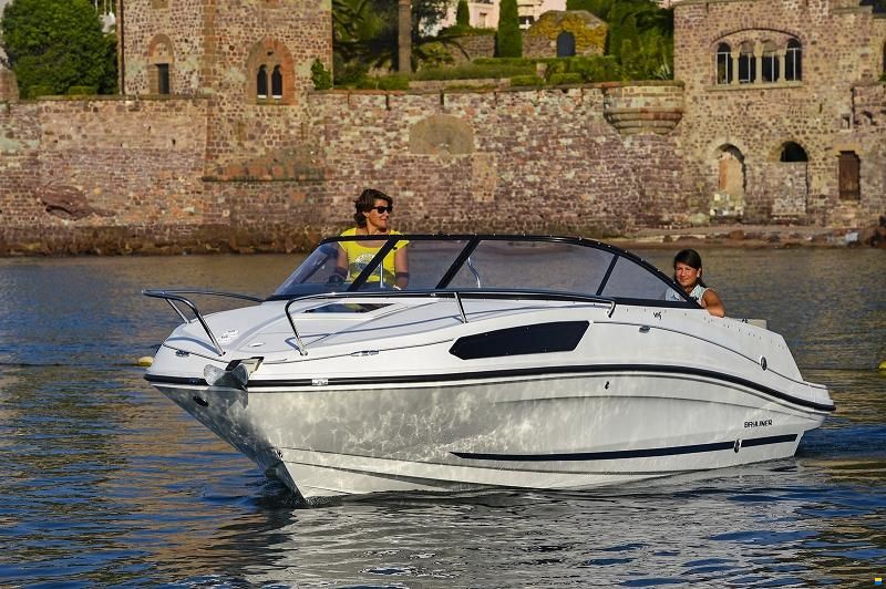 Bayliner VR5 Cuddy IB