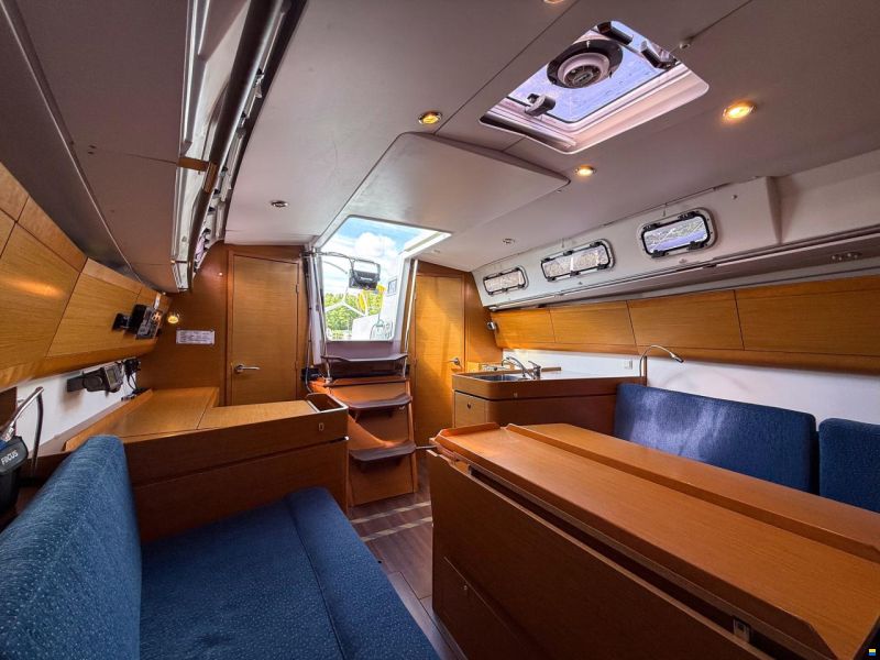 Beneteau First 30