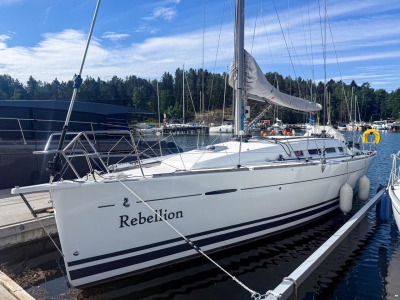 Beneteau First 30