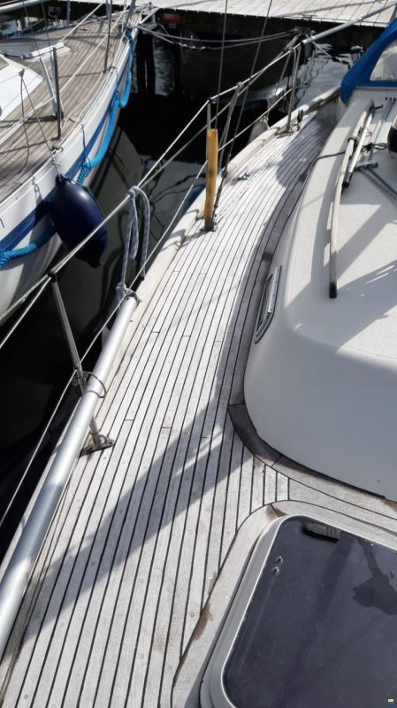 Hallberg-Rassy HR 29