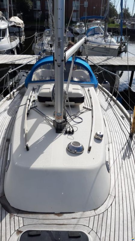 Hallberg-Rassy HR 29