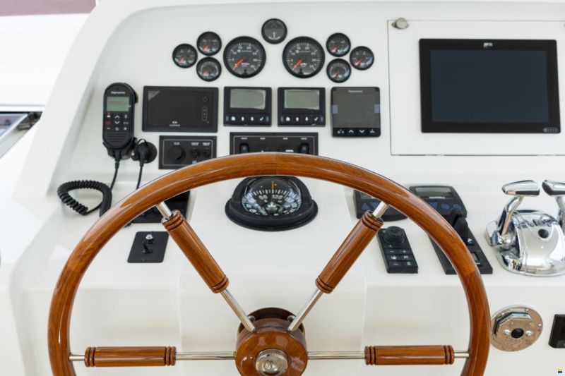 Selene 68 Explorer