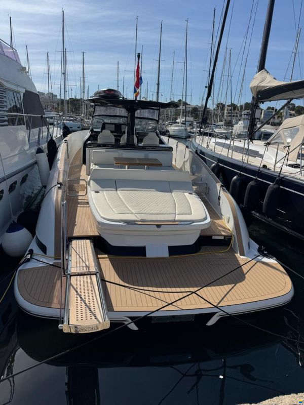 Solaris Yachts SP 44 Open