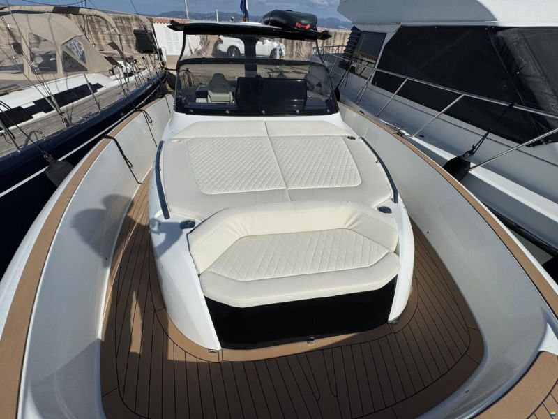 Solaris Yachts SP 44 Open