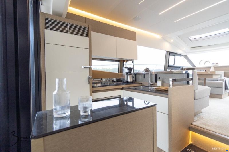 Prestige 520S