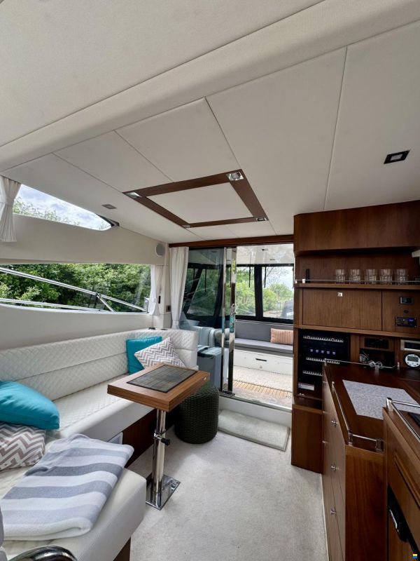 Galeon 380 Fly