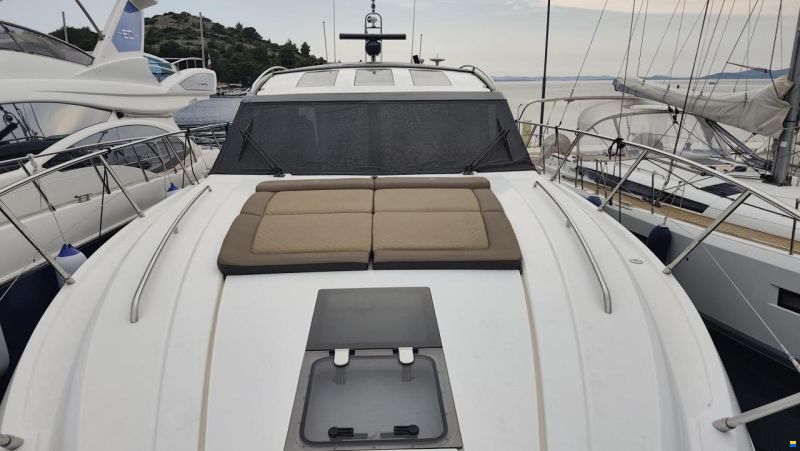 Princess V52