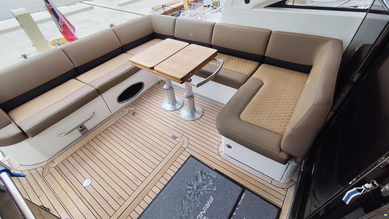 Princess V52