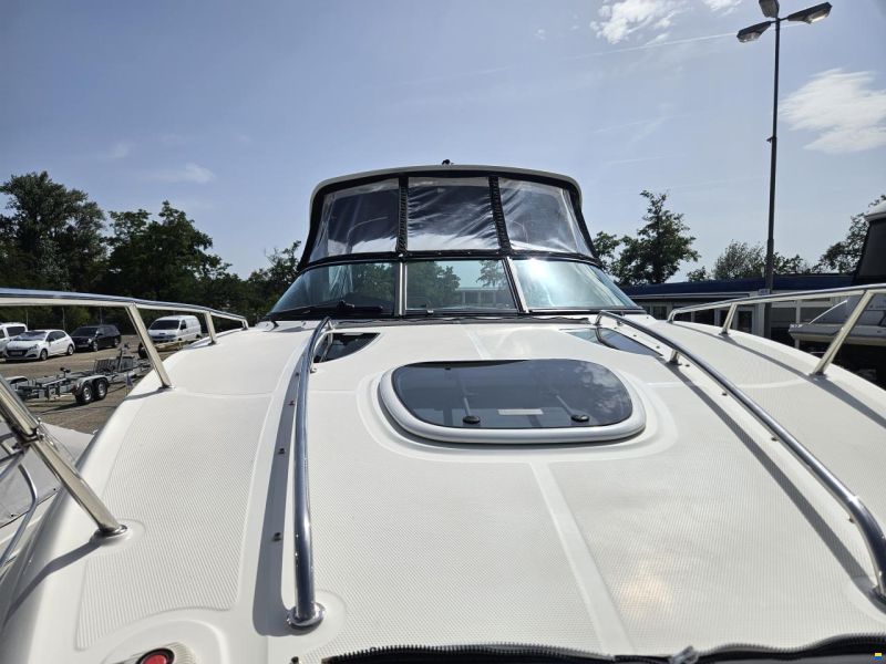 Sea Ray 265