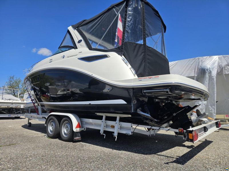 Sea Ray 265