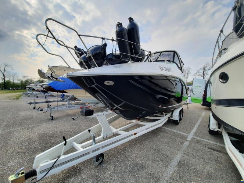 Sea Ray 265