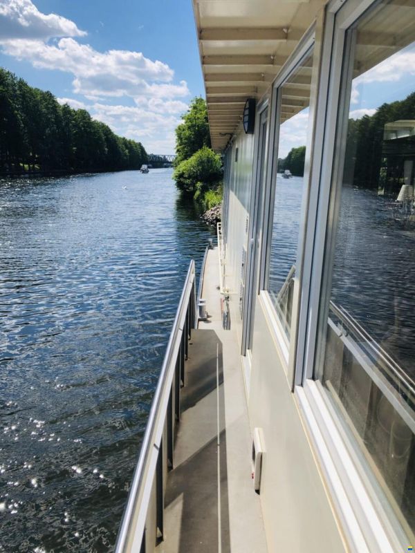 Hausboot Wohnschiff XXL 2 Stock 19,96 x