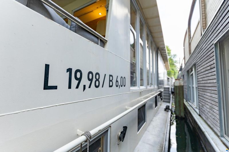 Hausboot Wohnschiff XXL 2 Stock 19,96 x