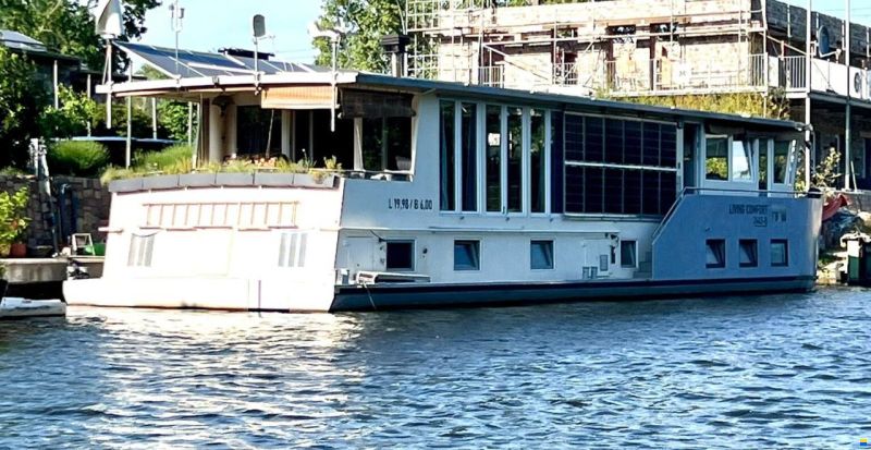 Hausboot Wohnschiff XXL 2 Stock 19,96 x