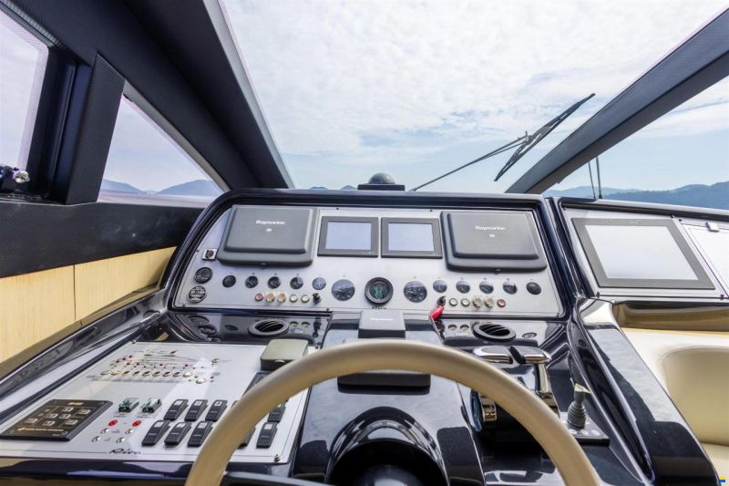 Riva 75 VENERE