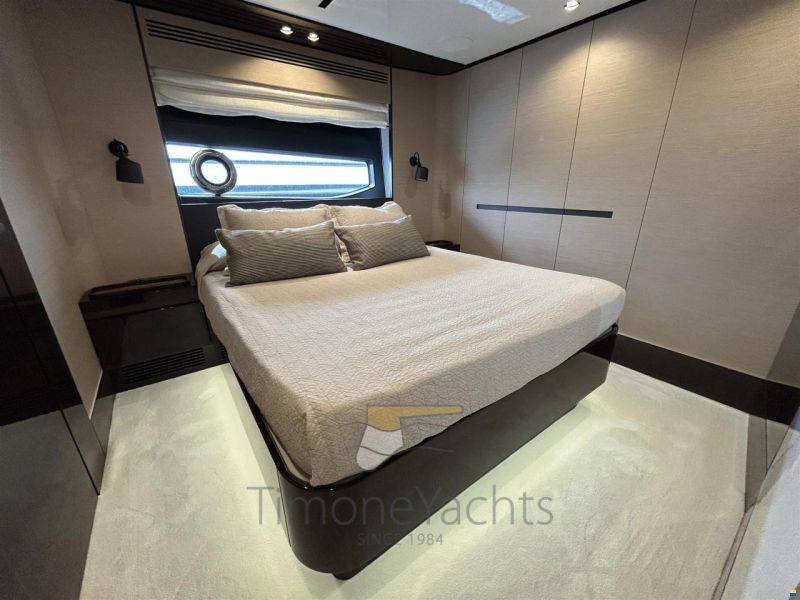 Azimut S10