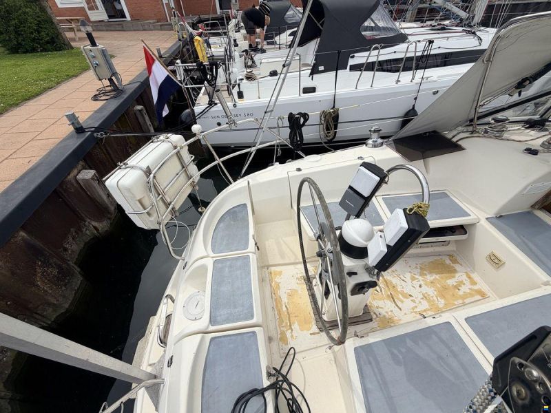 Bavaria 350 Lagoon