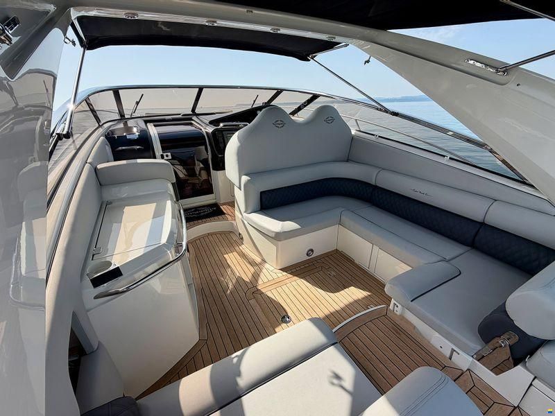 Sunseeker Superhawk 43
