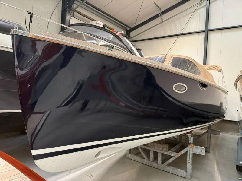 AdmiralsTender C28