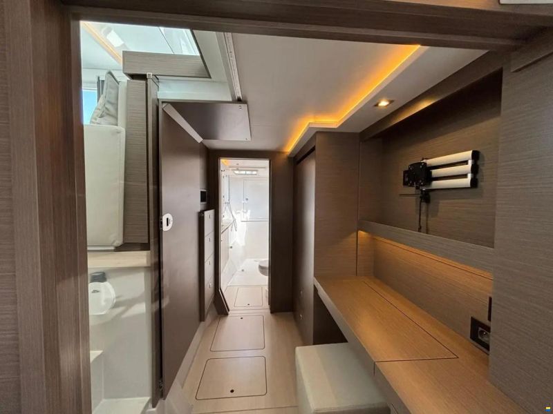 Leopard 40 Powercat