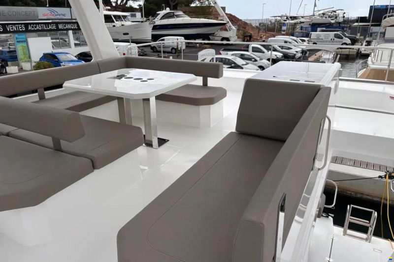 Leopard 40 Powercat