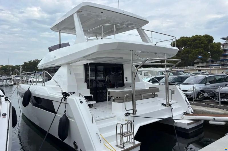Leopard 40 Powercat