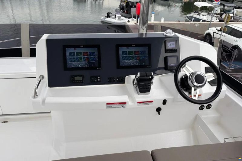 Leopard 40 Powercat
