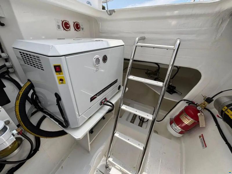 Leopard 40 Powercat