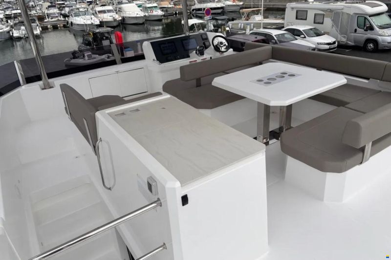 Leopard 40 Powercat