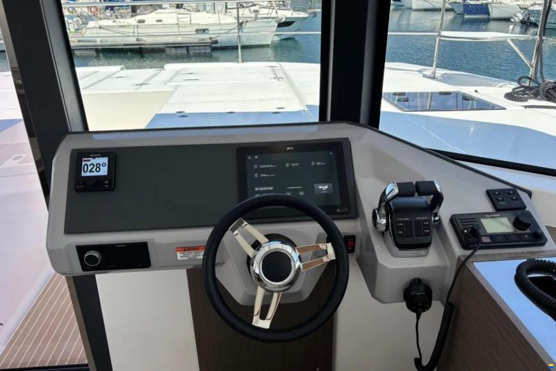Leopard 46 Powercat