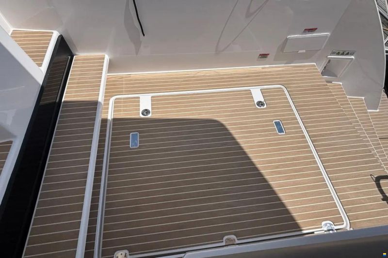 Leopard 46 Powercat