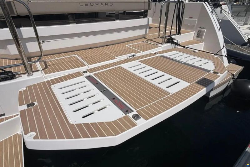 Leopard 46 Powercat