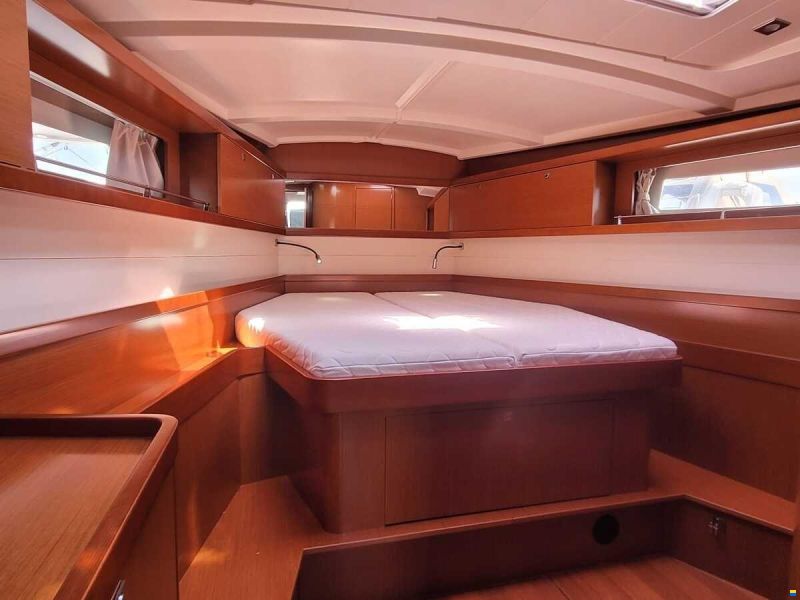 Beneteau Oceanis 45