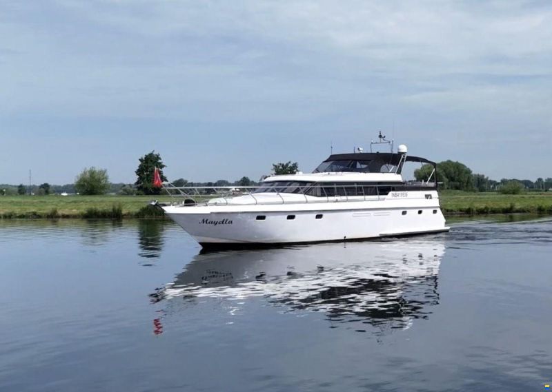 Valk Vitesse 48