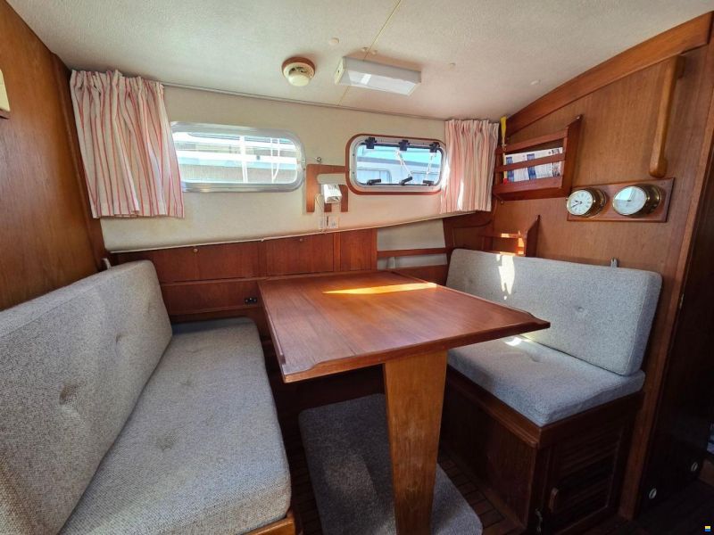 Fisher 25